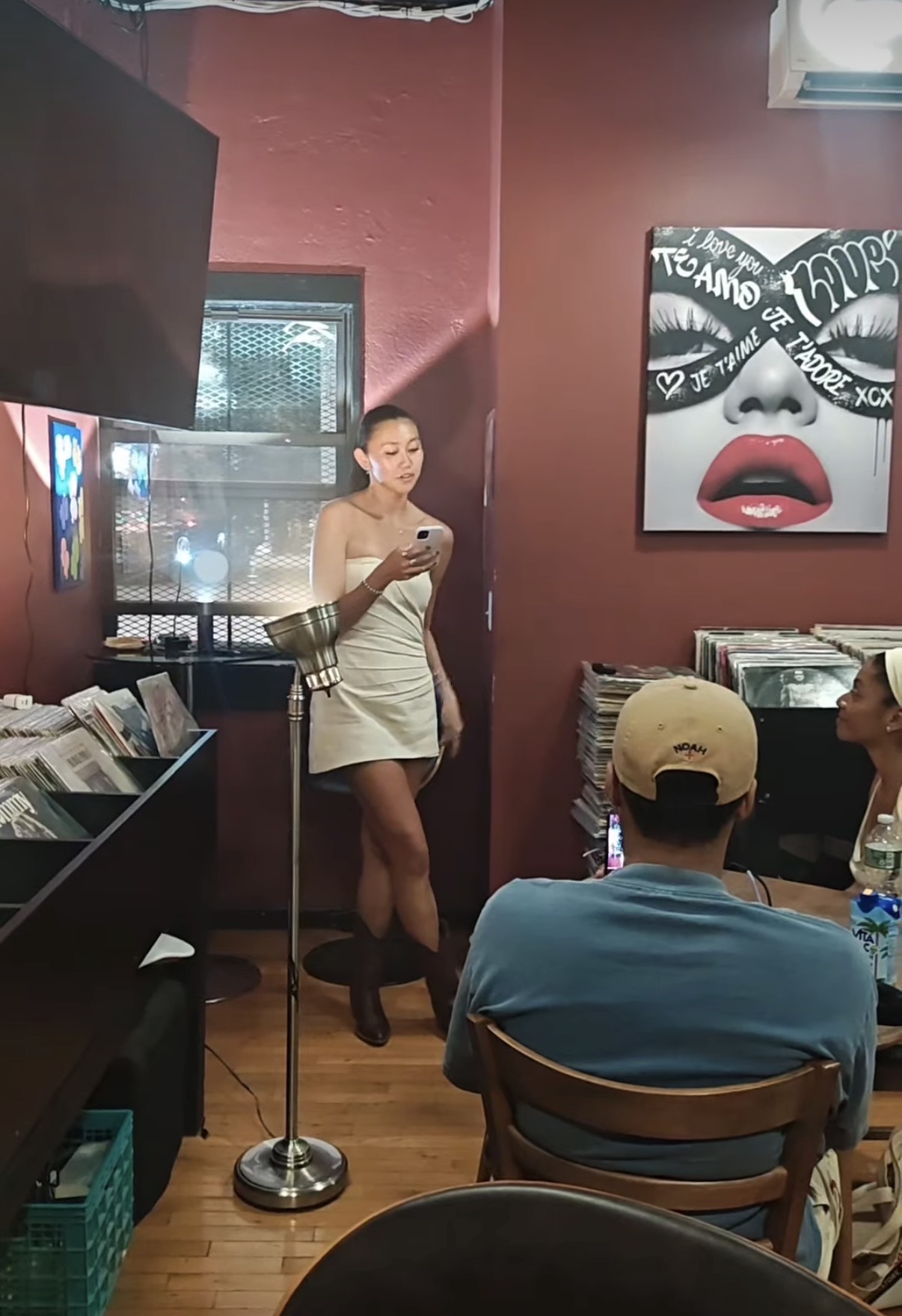 Vintage microphone setup for open mic sessions